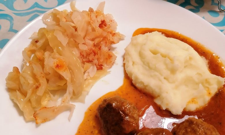 ćufte u sosu od paradajza