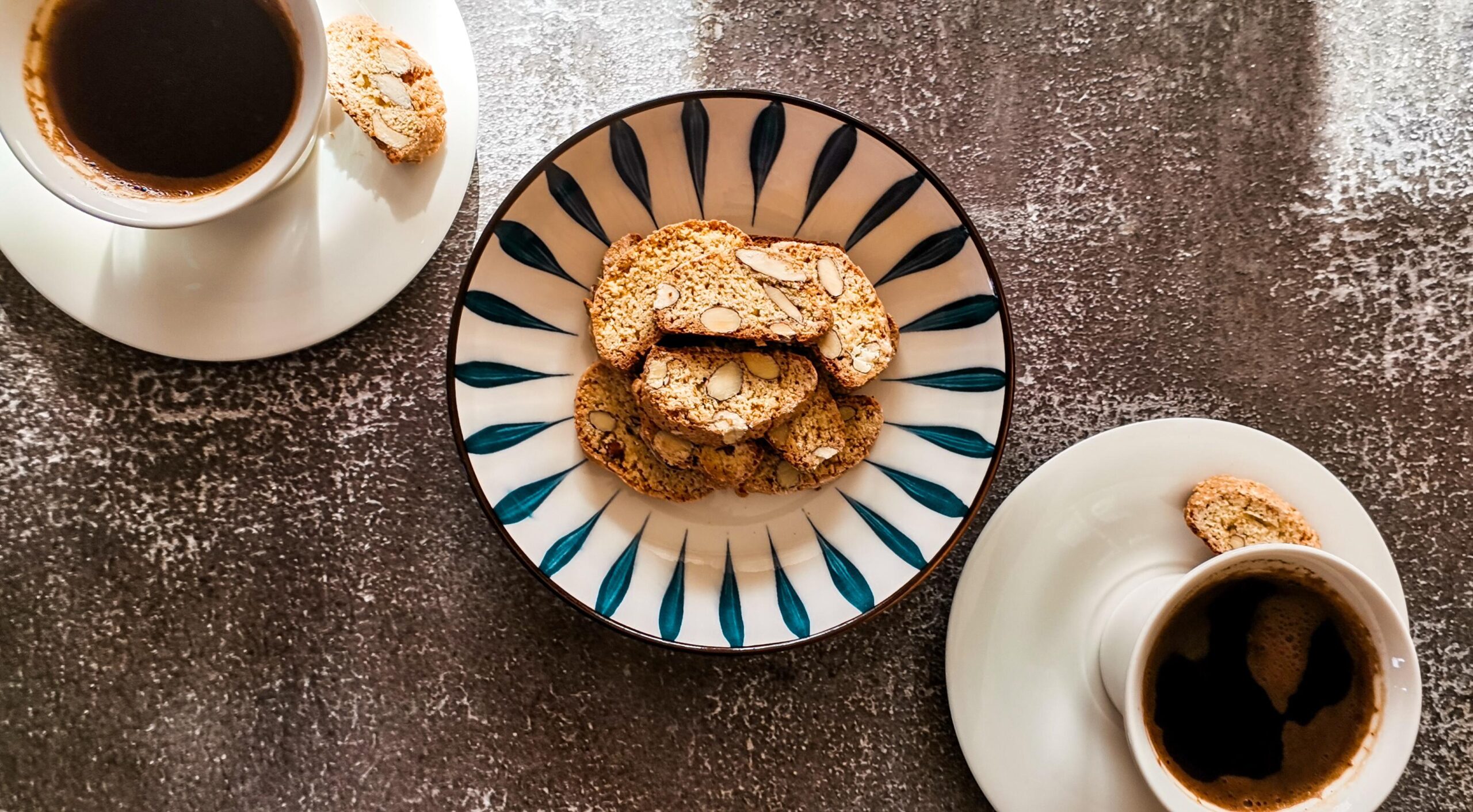 Kantučini (Cantuccini) – najpoznatiji italijanski keks sa bademima