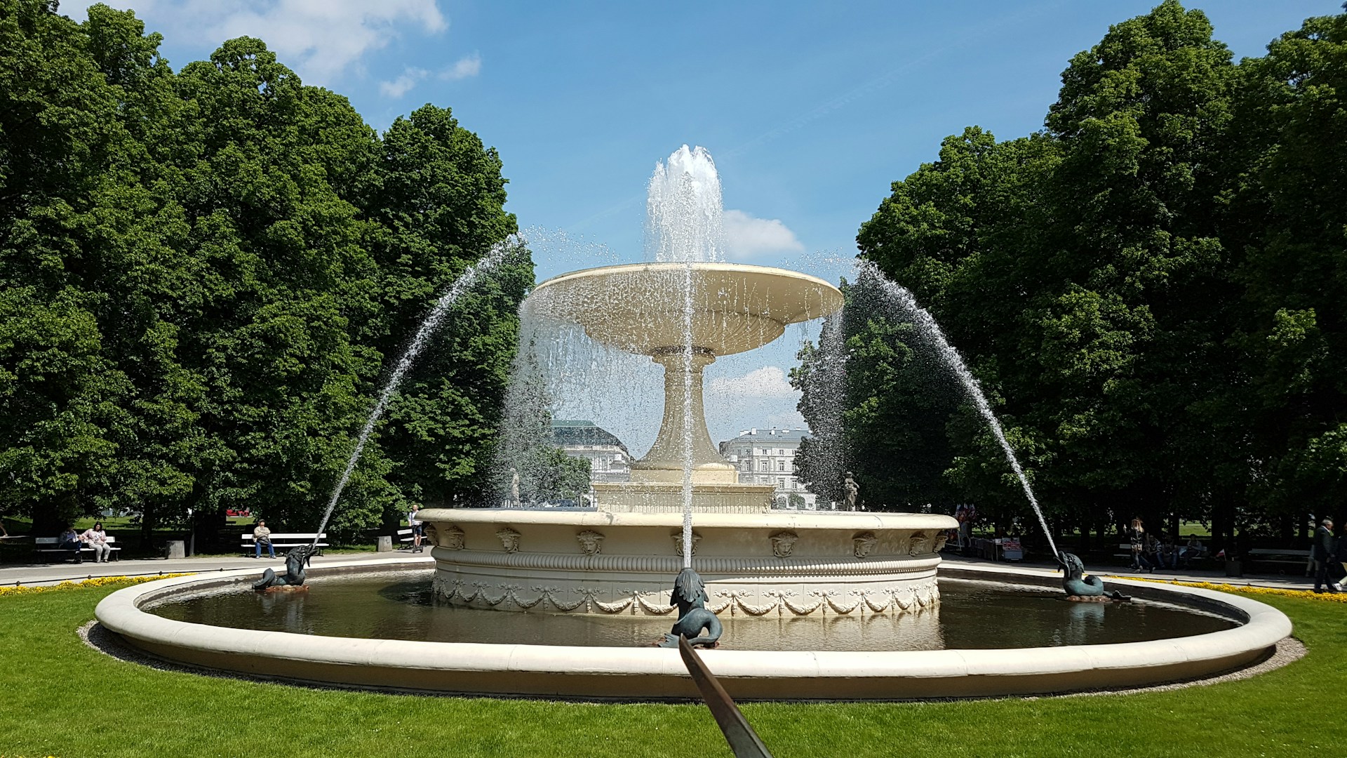 Jutarnja erekcija: Zašto se muškarci bude sa erekcijom?