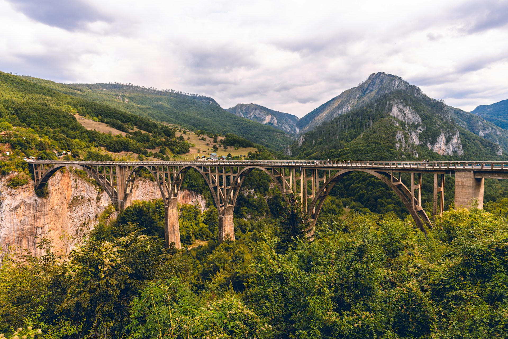 Vikend beg iz grada – najlepše destinacije u Srbiji i regionu